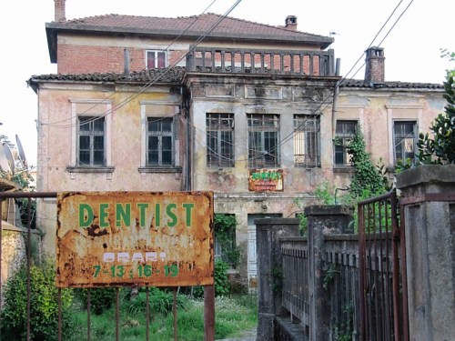 dentist